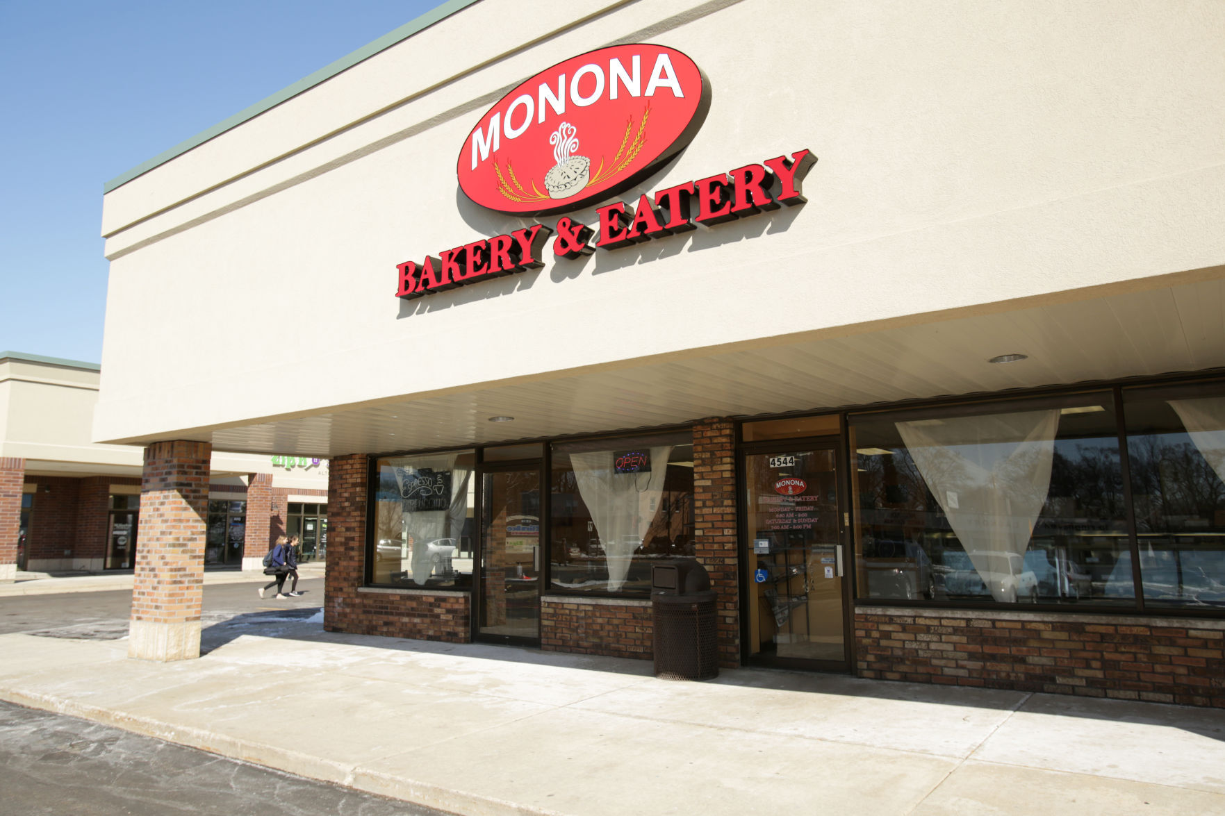 Monona Bakery exterior